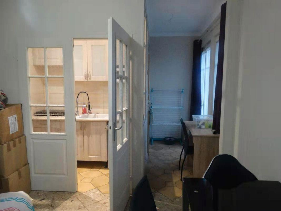 
                                                Location
                                                 Beau studio meublé 18m²  proche ARTEM