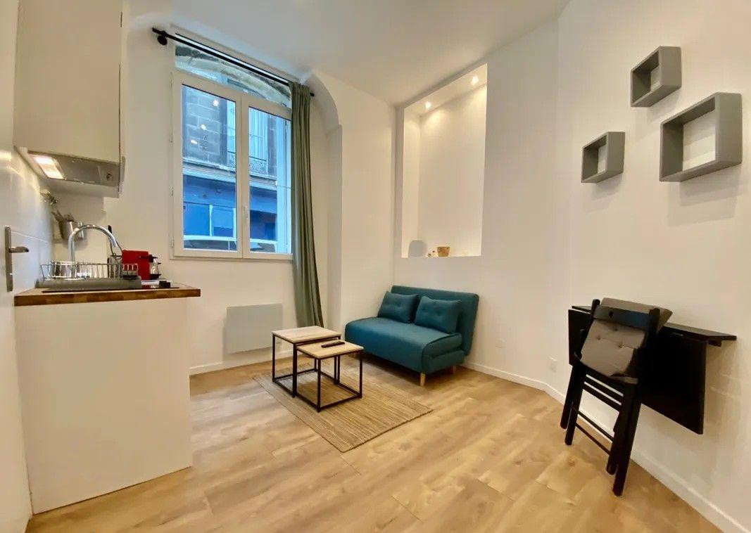 
                                                Location
                                                 Beau studio meublé 18m² refait à neuf
