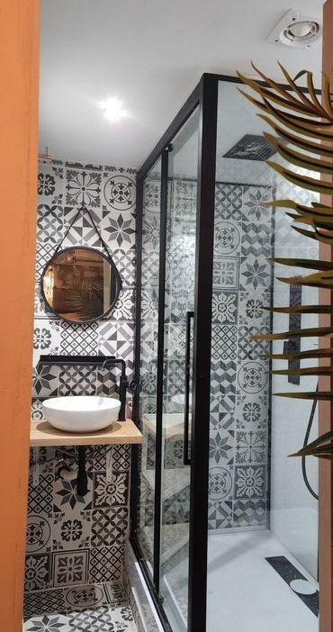 
                                                Location
                                                 Beau studio meublé 19m² avec dépendance 13m²