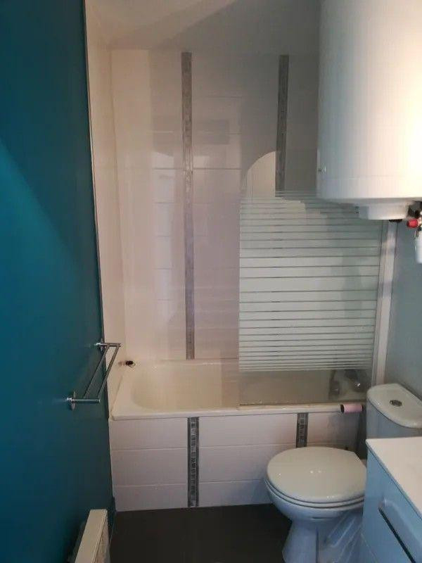 
                                                Location
                                                 Beau studio meublé 19m² ILE DE NANTES