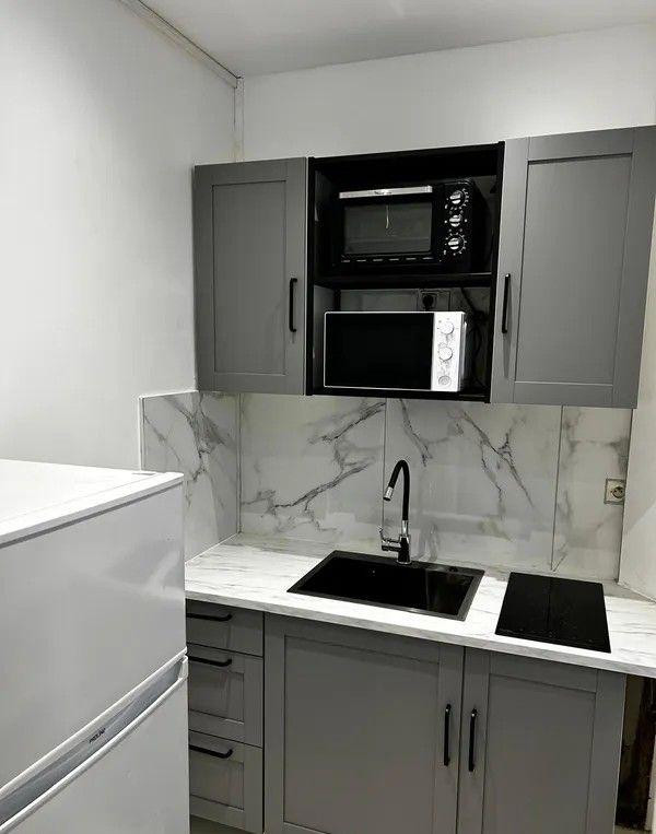 
                                                Location
                                                 Beau studio meublé 19m² proche métro Marcel Sembat