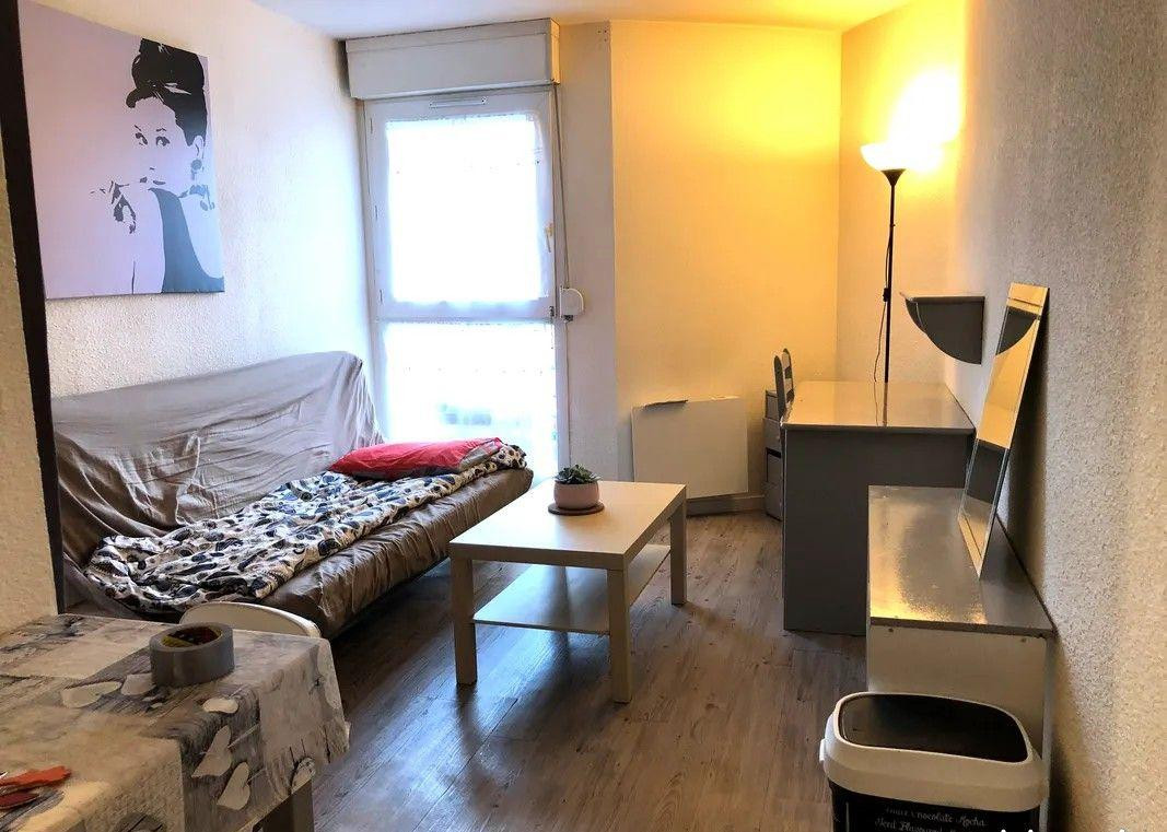 
                                                Location
                                                 Beau studio meublé 19m² SAINT JEAN LE BLANC