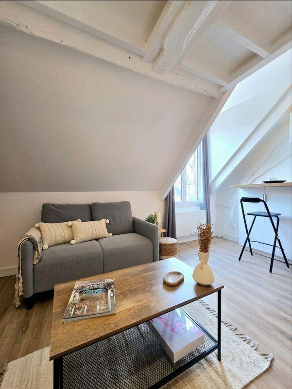 
                                                Location
                                                 Beau studio meublé 20m² bail mobilité