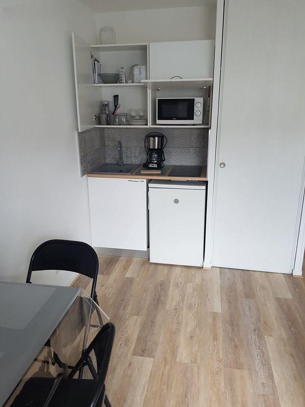 
                                                Location
                                                 Beau studio meublé 20m²  centre ville bazacle