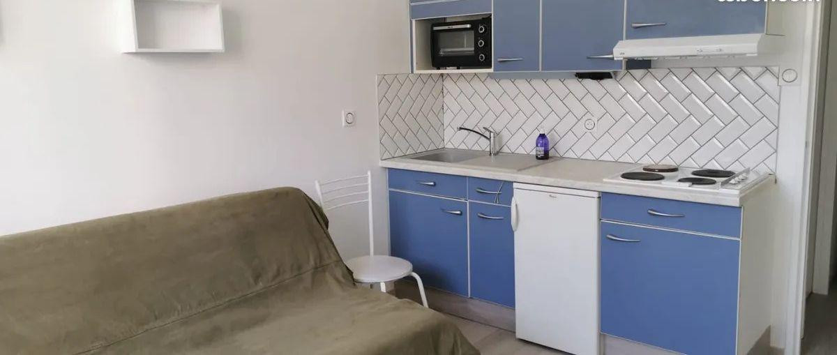 
                                                Location
                                                 Beau studio meublé 20m² refait à neuf en 2021