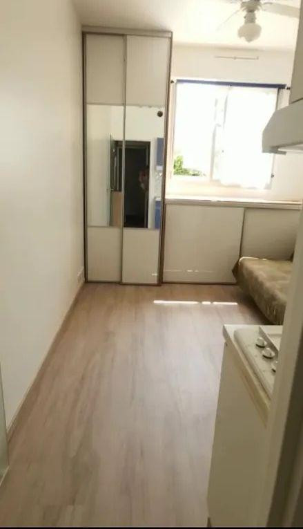 
                                                Location
                                                 Beau studio meublé 20m² refait à neuf en 2021