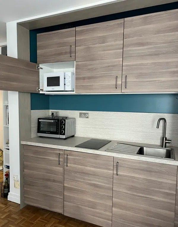 
                                                Location
                                                 Beau studio meublé 20m² Saint Germain en Laye