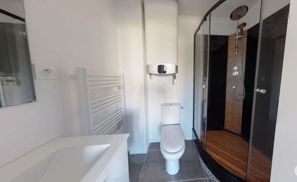
                                                Location
                                                 Beau studio meublé 20m² Saint-Martin-d'Hères