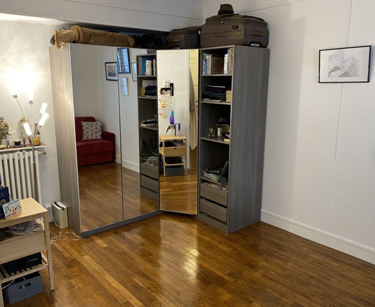 
                                                Location
                                                 Beau studio meublé 21m²