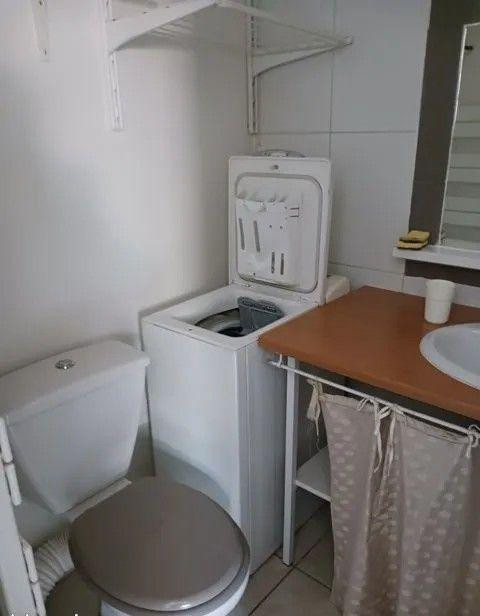 
                                                Location
                                                 Beau studio meublé 21m² dans le quartier Ile Verte