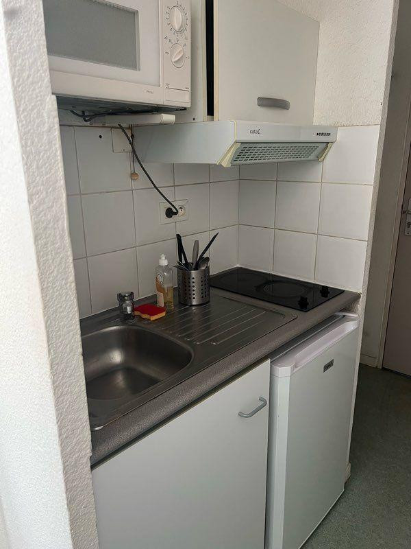 
                                                Location
                                                 Beau studio meublé 21m² Talence FAC
