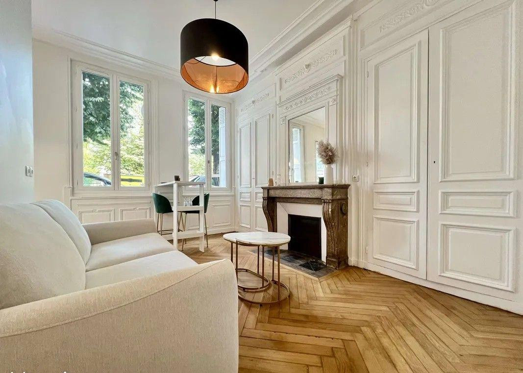 
                                                Location
                                                 Beau studio meublé 22m² agréable et pratique