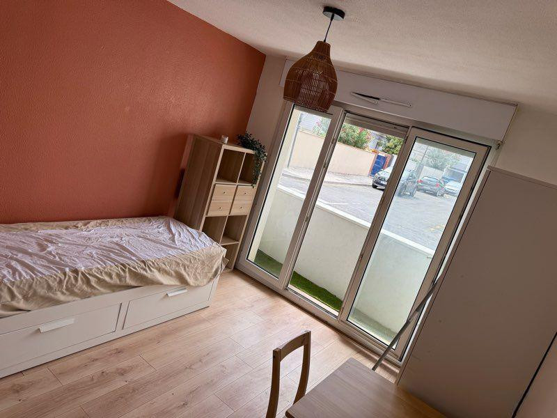 
                                                Location
                                                 Beau studio meublé 22m² Chu Pellegrin