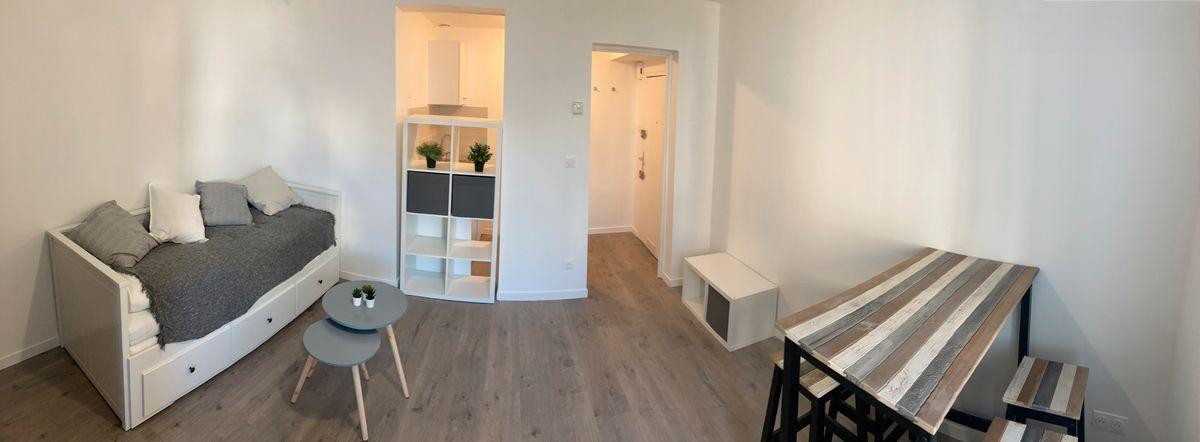 
                                                Location
                                                 Beau  studio meublé 22m² proche place Stanislas