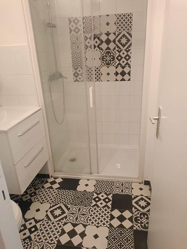 
                                                Location
                                                 Beau studio meublé 22m² refait à neuf