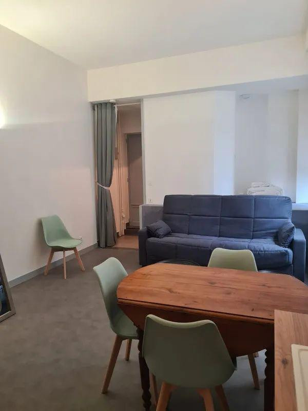 
                                                Location
                                                 Beau studio meublé 23 m² proche de la gare