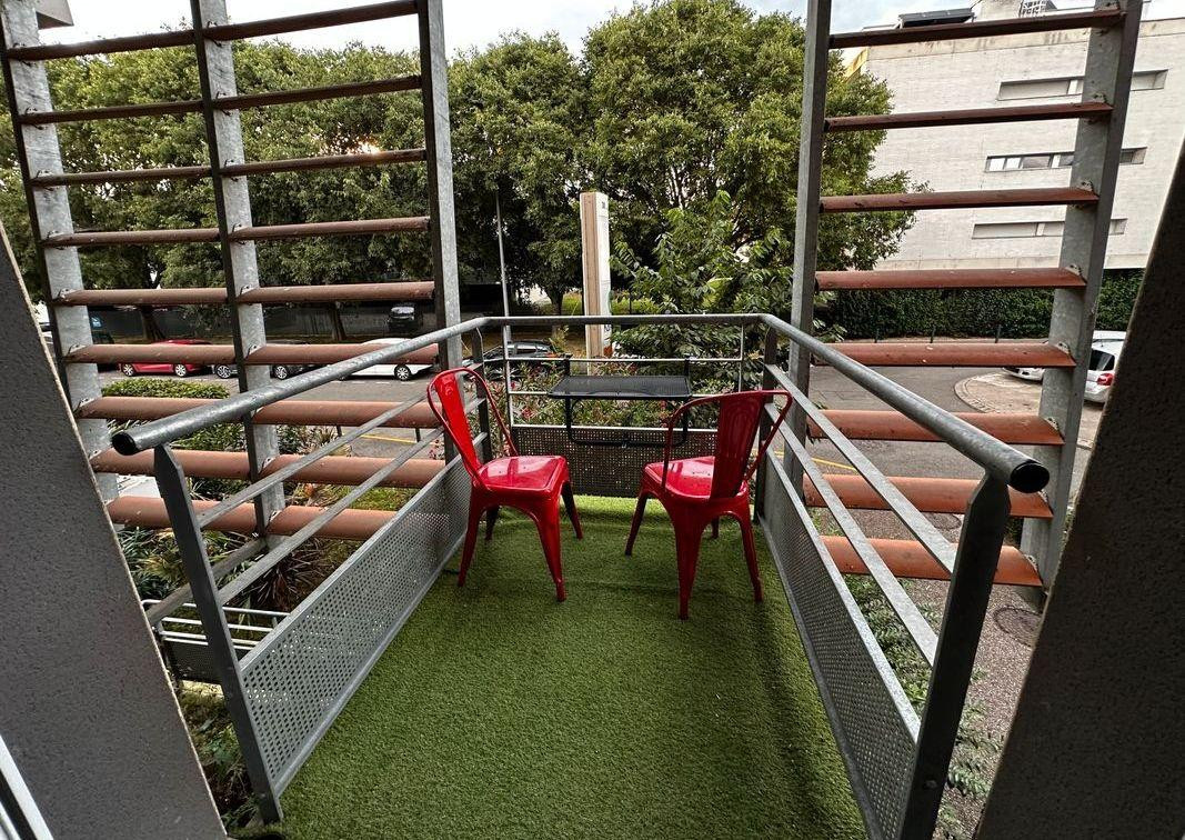 
                                                Location
                                                 Beau studio meublé 23m² Argoulets