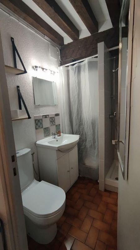 
                                                Location
                                                 Beau studio meublé 23m² Rive Droite