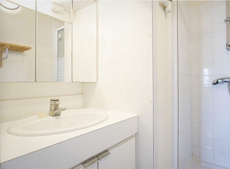 
                                                Location
                                                 Beau studio meublé 23m² Wagram 75017