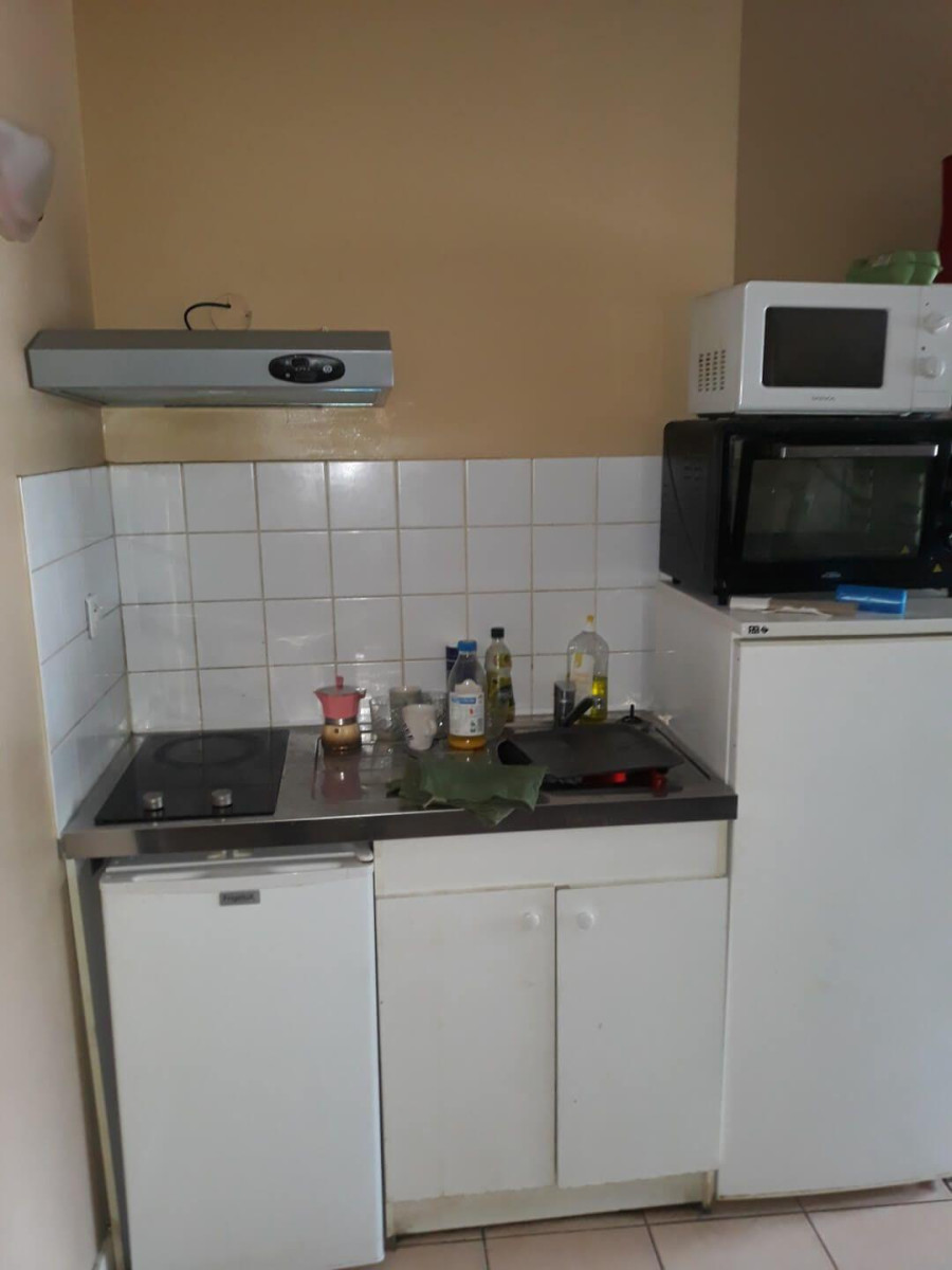 
                                                Location
                                                 Beau studio meublé 24,66 m² entièrement équipé