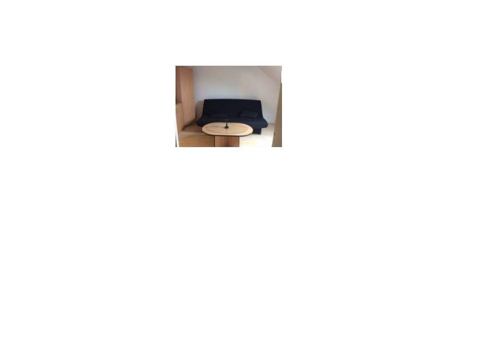 
                                                Location
                                                 Beau studio meublé 24m²