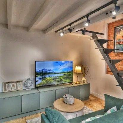 
                                                Location
                                                 Beau studio meublé 24m² en duplex avec terrasse