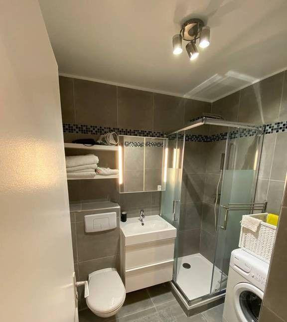 
                                                Location
                                                 Beau studio meublé 24m² refait à neuf La Défense