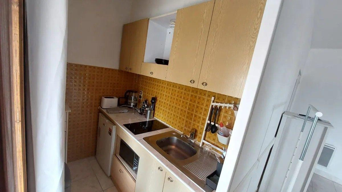 
                                                Location
                                                 Beau studio meublé 24m² Saint-Barnabé au calme