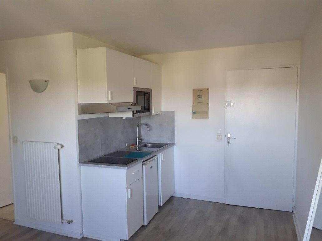 
                                                Location
                                                 Beau Studio meublé 24m2 à louer à Montpellier