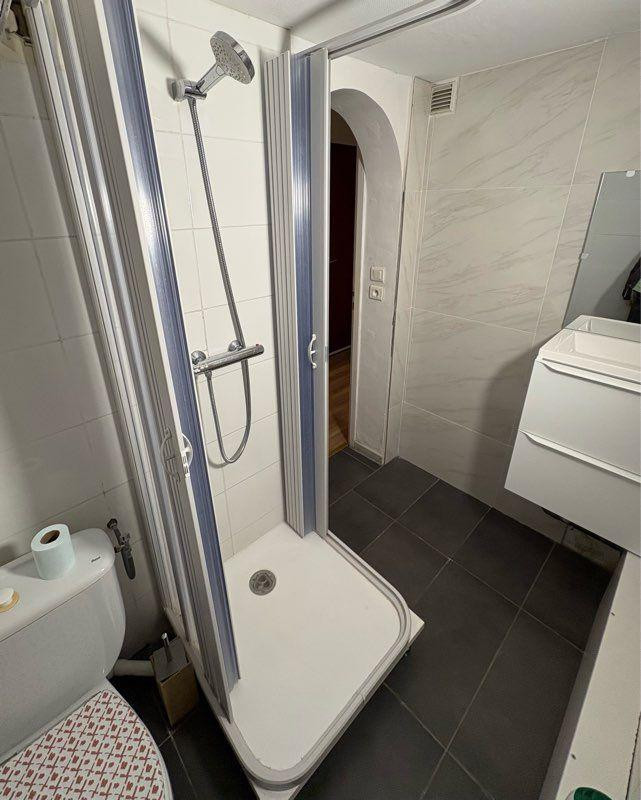 
                                                Location
                                                 Beau studio meublé 25 m² Étudiant