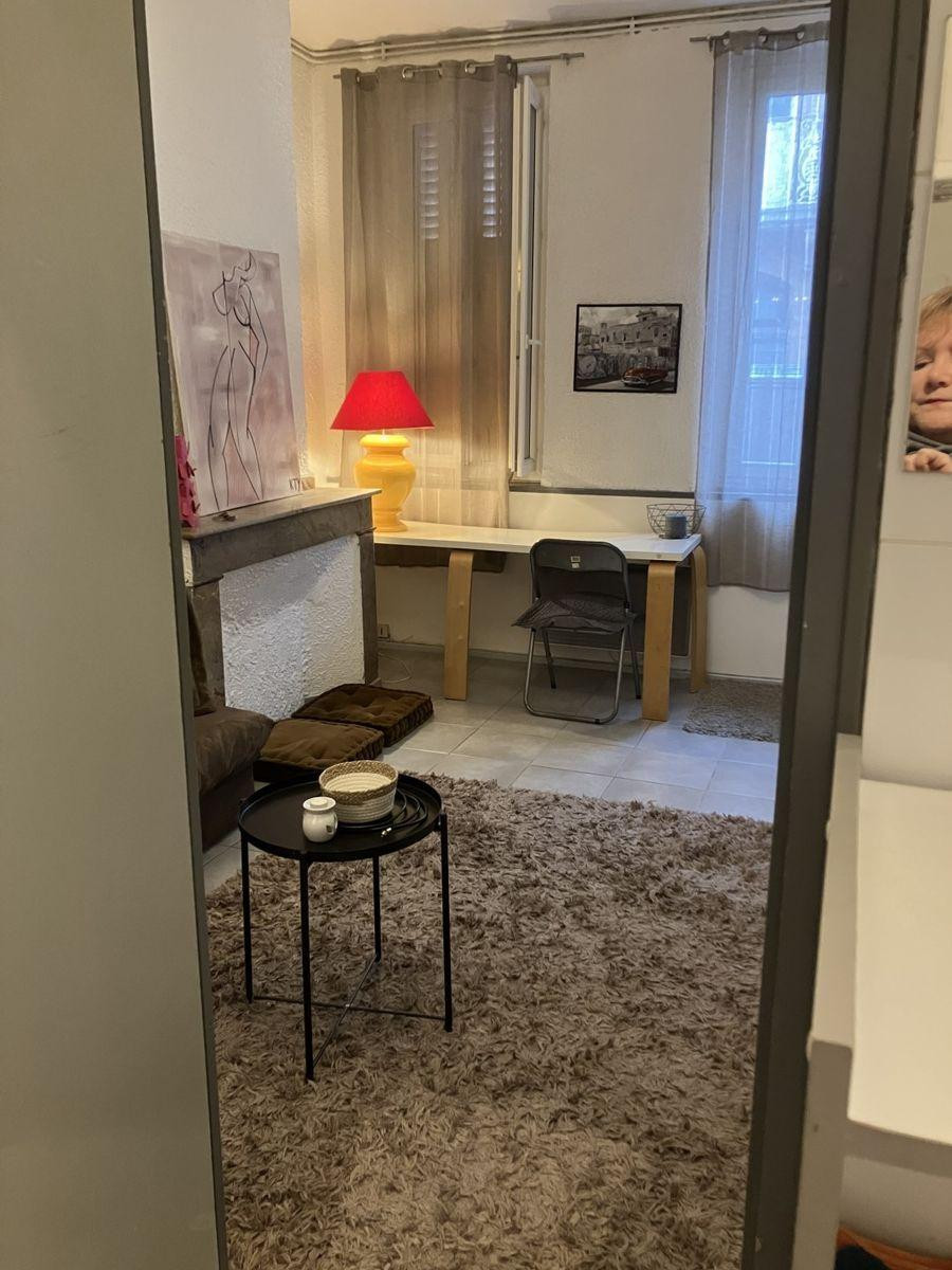 
                                                Location
                                                 Beau studio meublé 25m² au Cœur des chalets