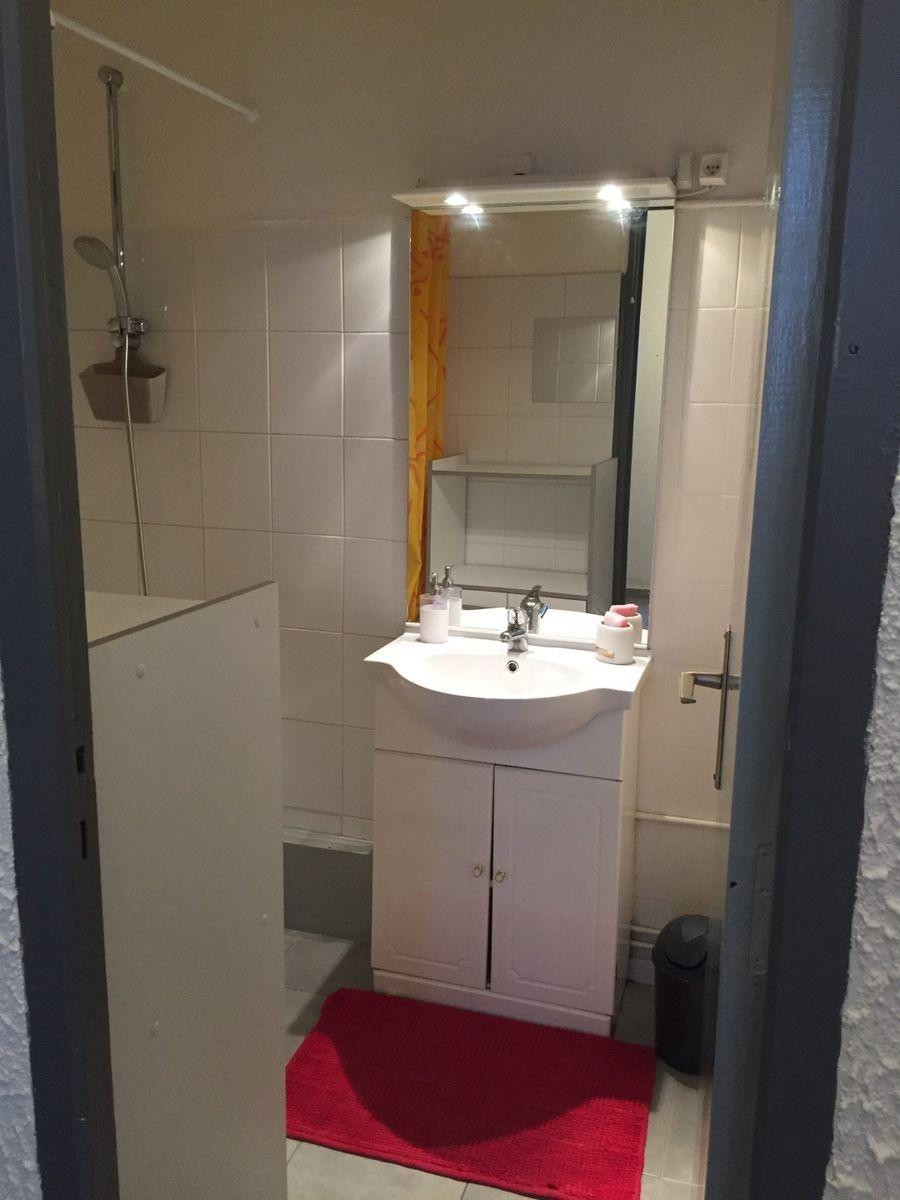 
                                                Location
                                                 Beau studio meublé 25m² au Cœur des chalets