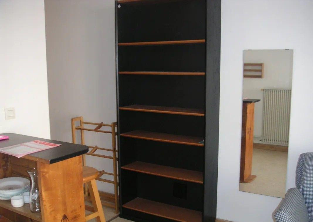 
                                                Location
                                                 Beau studio meublé 25m² avec terrasse