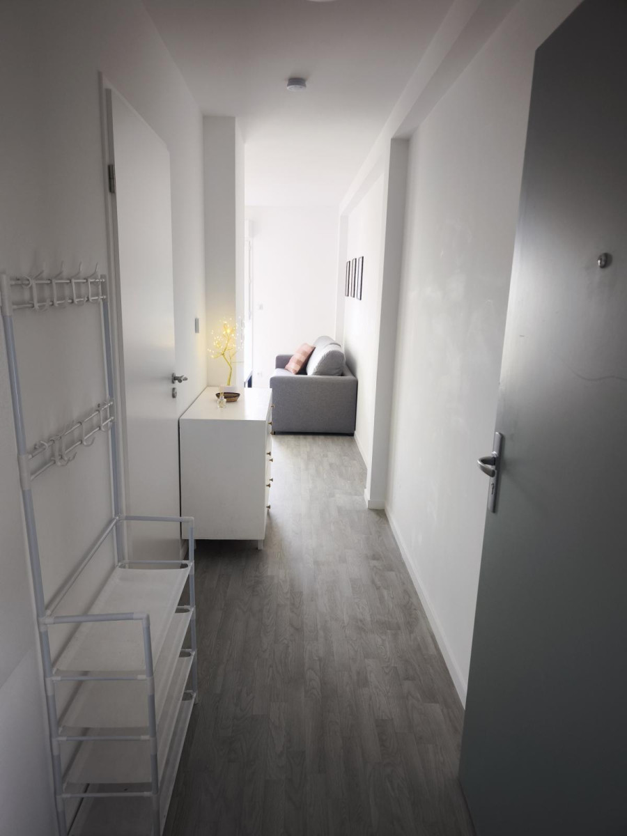 
                                                Location
                                                 Beau studio meublé 25m² neuf et lumineux