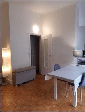 
                                                Location
                                                 Beau studio meublé 25m² résidence de bon standing