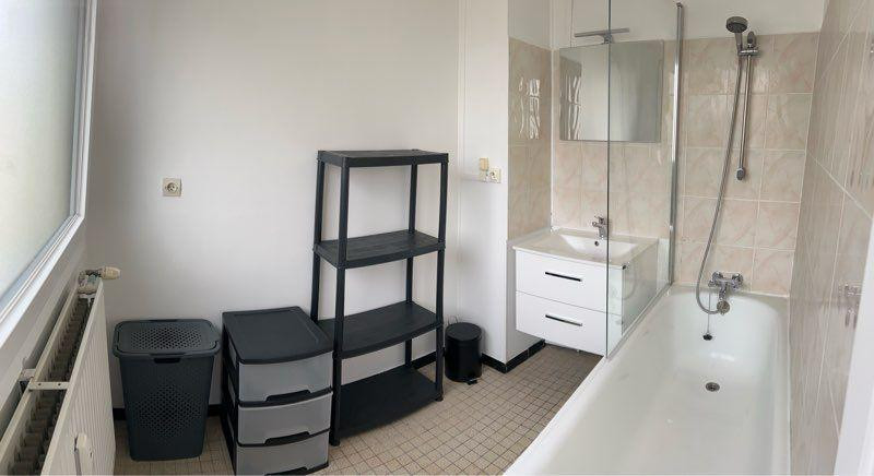 
                                                Location
                                                 Beau studio meublé 26 m² en plein centre-ville