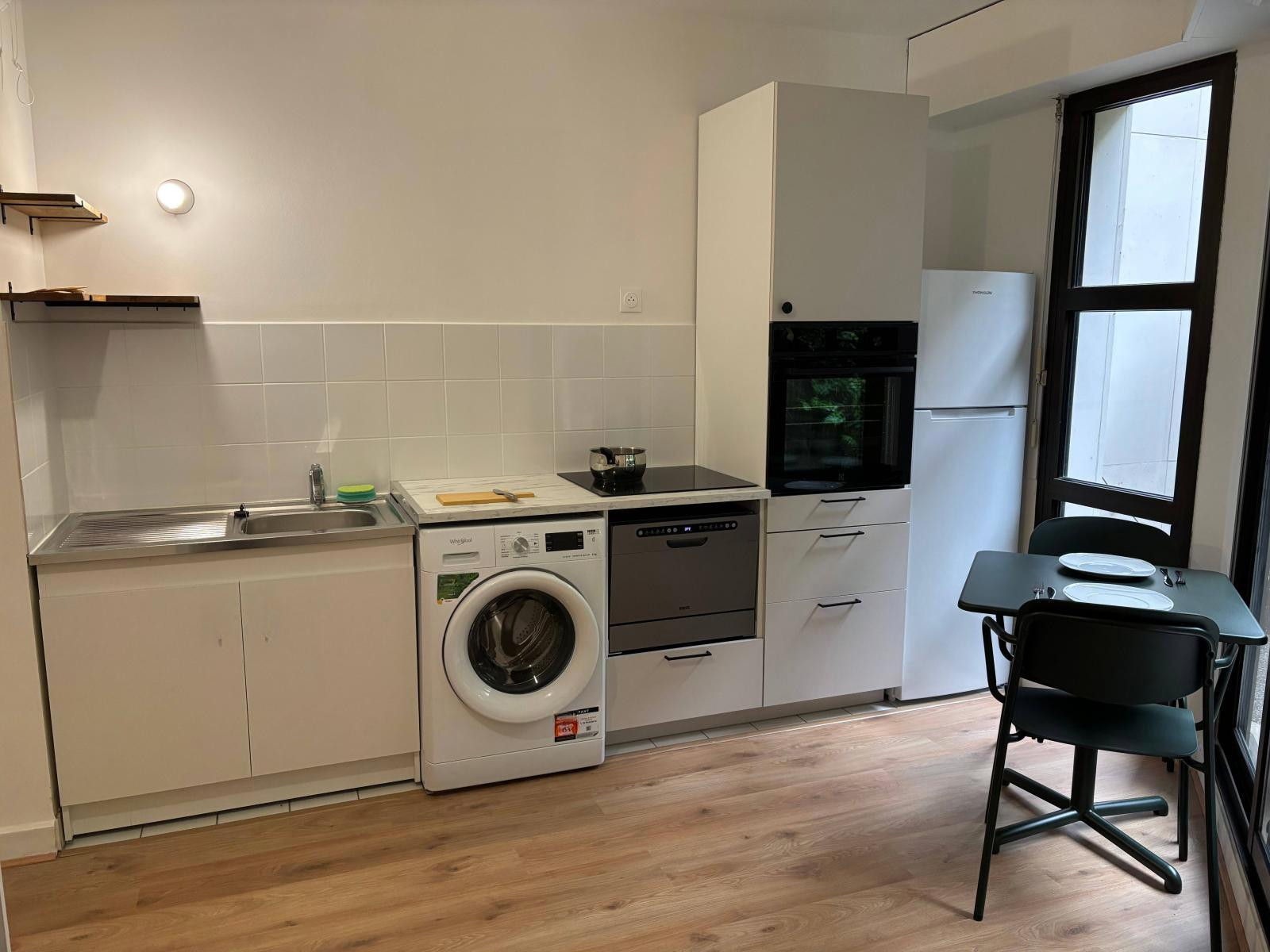 
                                                Location
                                                 Beau Studio Meublé 26m² avec jardin privatif