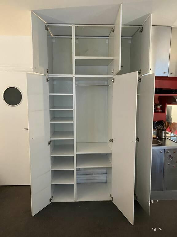 
                                                Location
                                                 Beau studio meublé 26m² lumineux