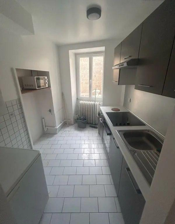 
                                                Location
                                                 Beau studio meublé 26m² proche plateau de Saclay