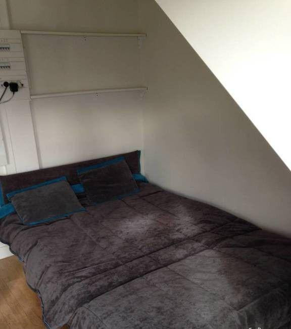 
                                                Location
                                                 Beau studio meublé 26m² très bon état et aménagé