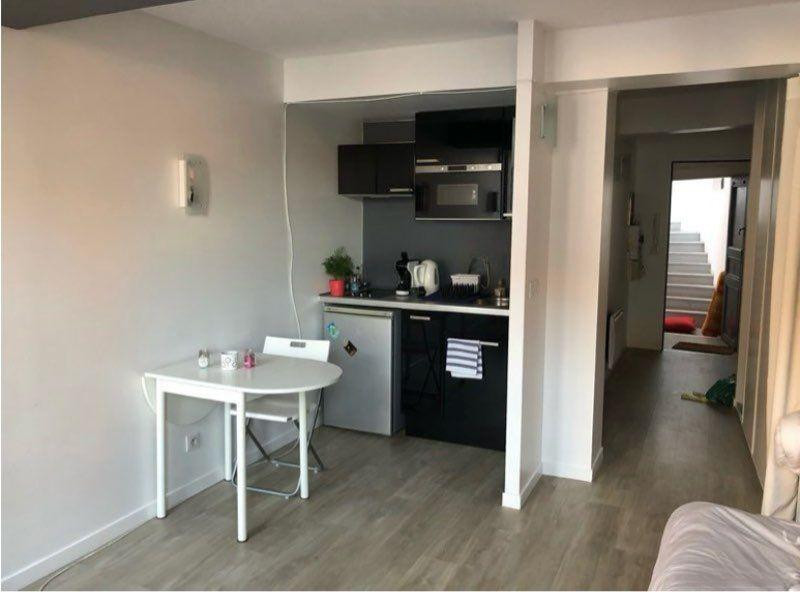 
                                                Location
                                                 Beau studio meublé 27m² Carmes lumineux et calme