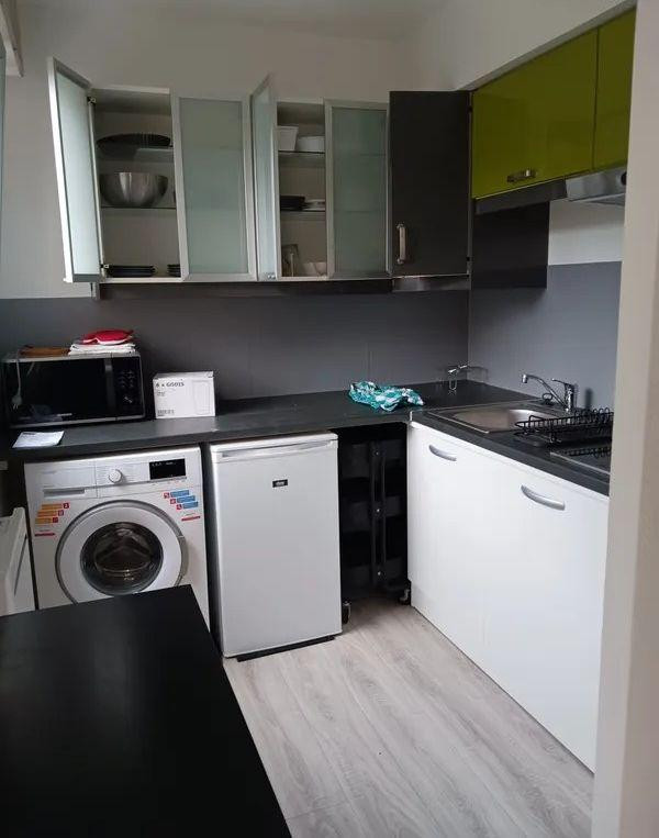
                                                Location
                                                 Beau studio meublé 27m² dans résidence sécurisée