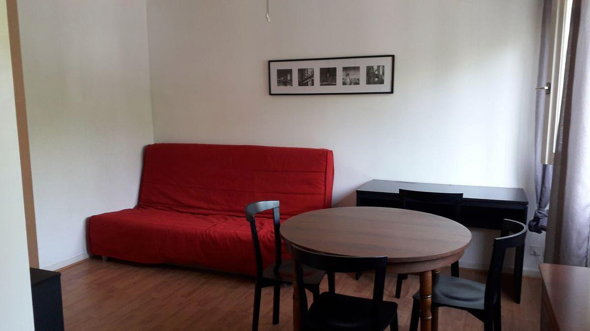 
                                                Location
                                                 Beau studio meublé 27m² résidence bon standing