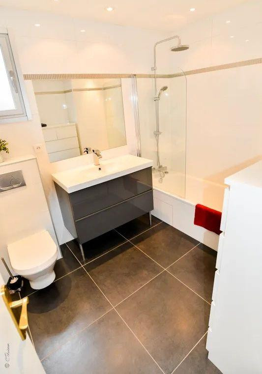 
                                                Location
                                                 Beau studio meublé 28m² calme et lumineux