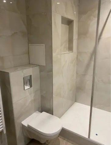 
                                                Location
                                                 Beau studio meublé 29m² refait à neuf Esplanade