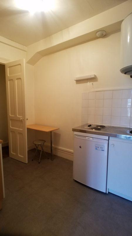 
                                                Location
                                                 Beau studio meublé 30m² POITIERS HYPER CENTRE