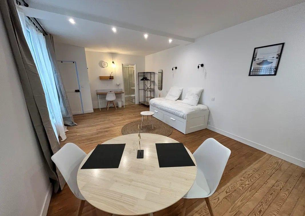 
                                                Location
                                                 Beau studio meublé 30m²  Rue du Couédic