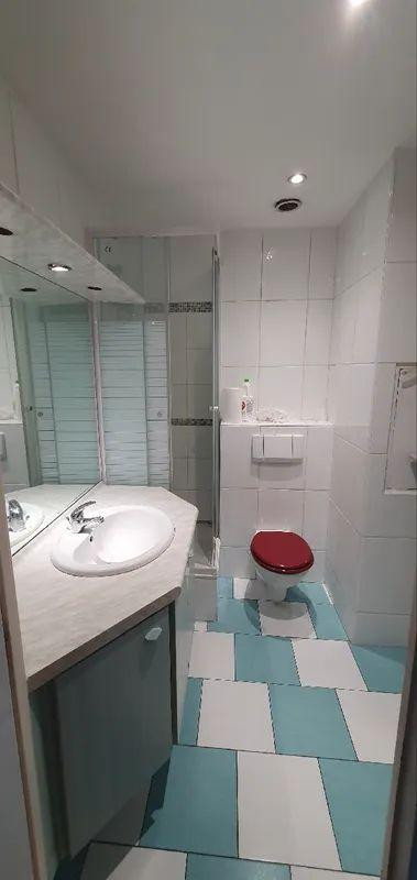 
                                                Location
                                                 Beau studio meublé 32m² sur le Prado