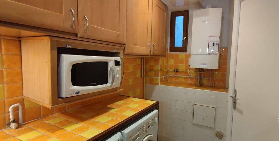 
                                                Location
                                                 Beau studio meublé 34 m² proche Guy Moquet