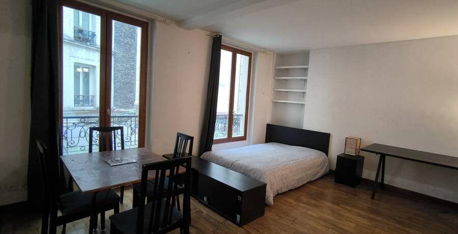 
                                                Location
                                                 Beau studio meublé 34 m² proche Guy Moquet